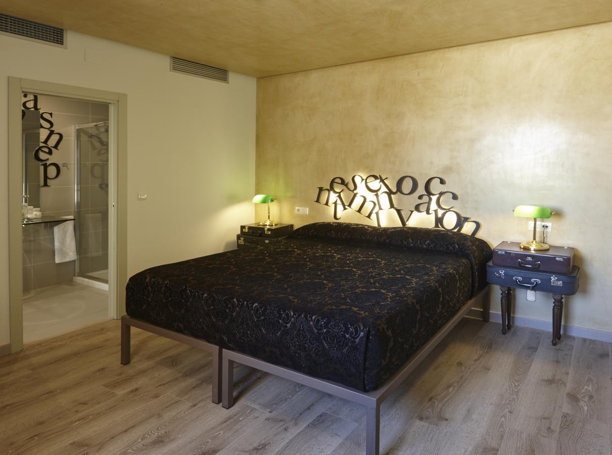 Hotel Galeria Essentia 아레세나 외부 사진