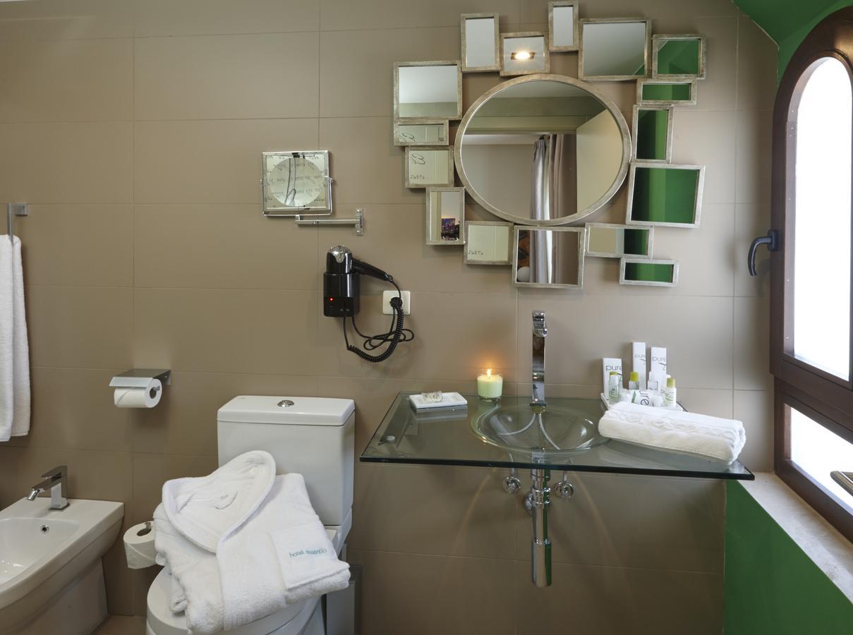 Hotel Galeria Essentia 아레세나 외부 사진