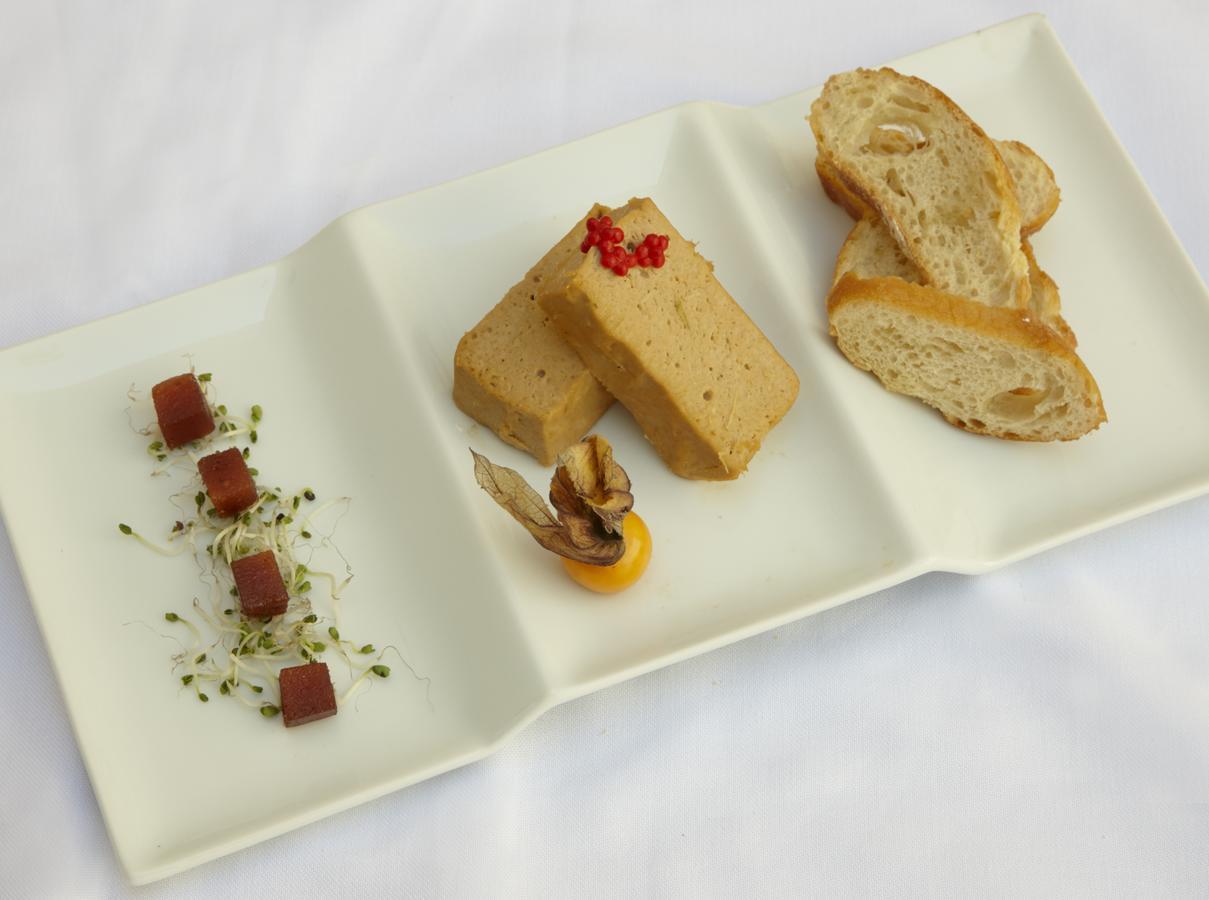 Hotel Galeria Essentia 아레세나 외부 사진